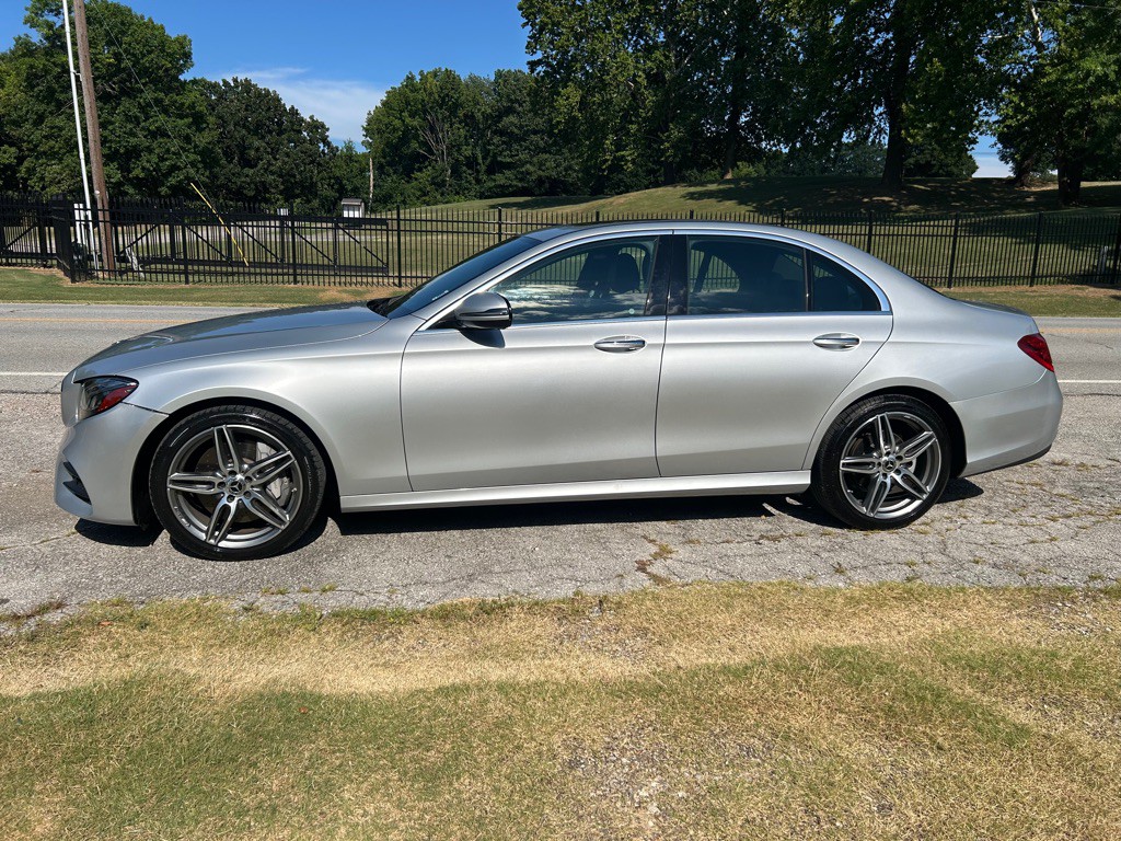 2019 Mercedes-Benz E-Class Image 2