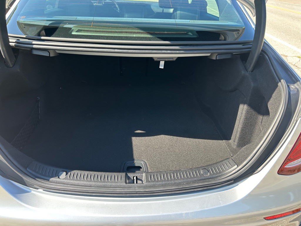2019 Mercedes-Benz E-Class Image 13