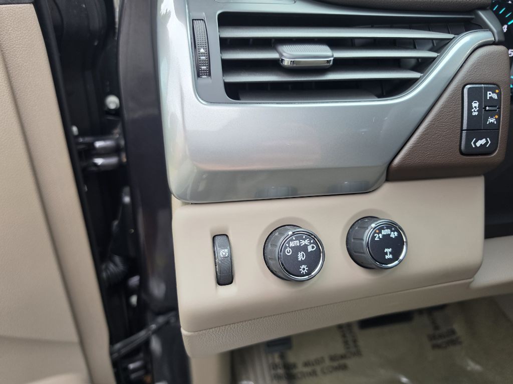 2018 Chevrolet Tahoe Image 16
