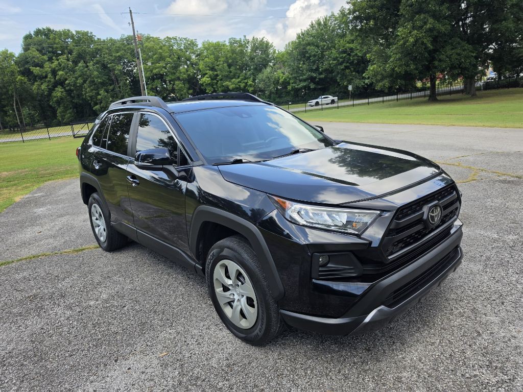 2020 Toyota Rav4 Image 2