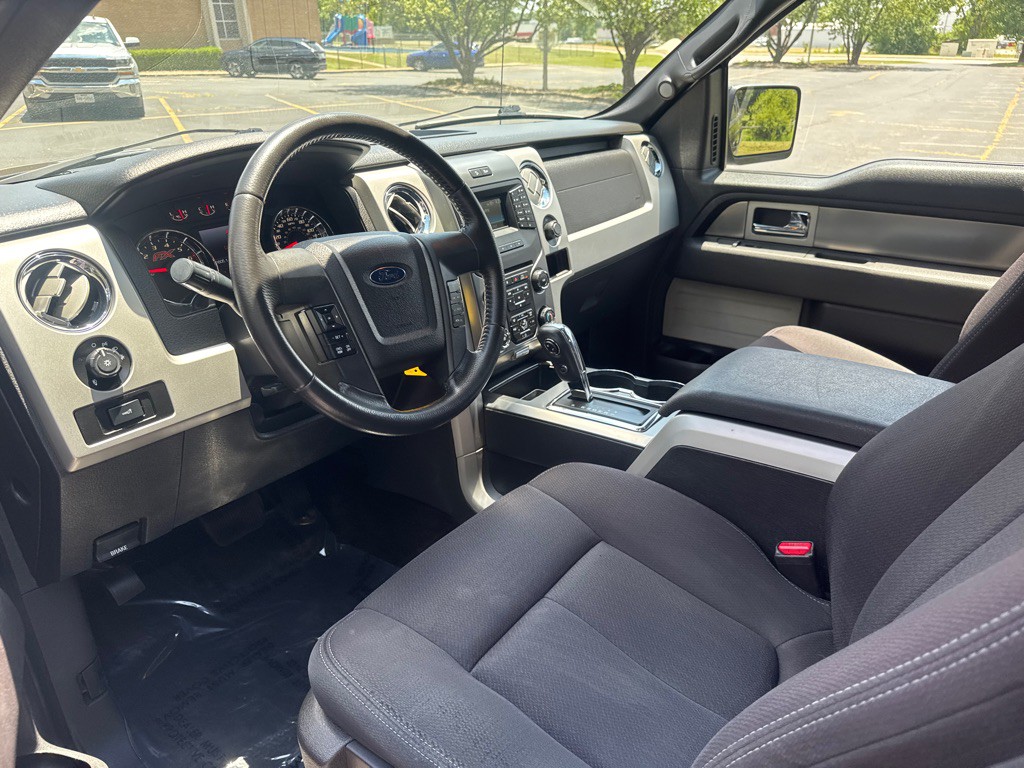 2014 Ford F-150 Image 9