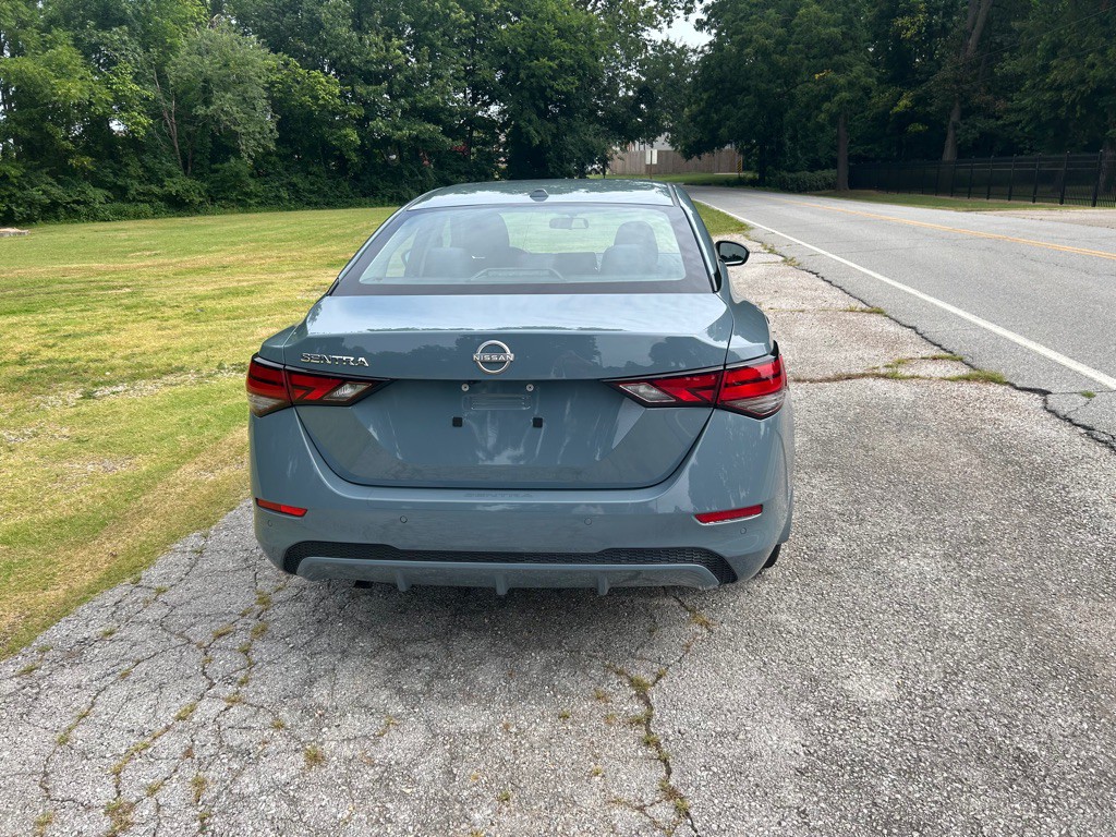 2025 Nissan Sentra Image 6