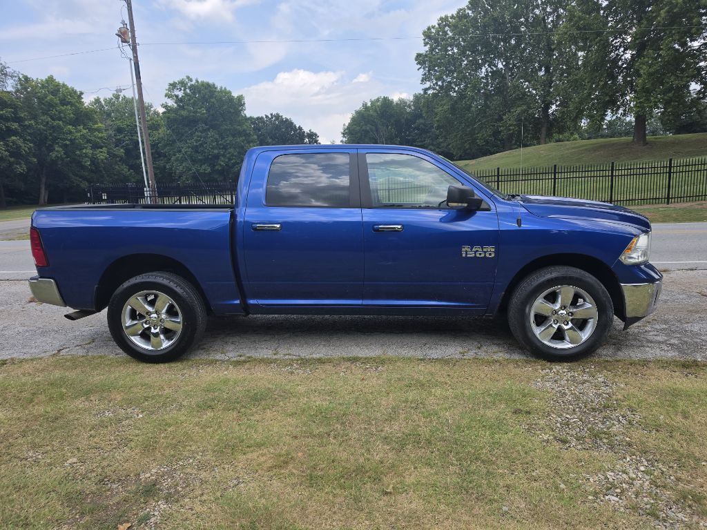 2018 RAM 1500 Image 3