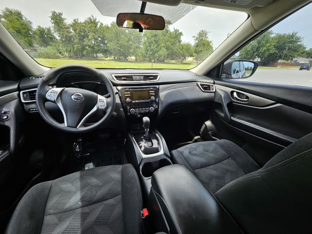 2014 Nissan Rogue Image 10