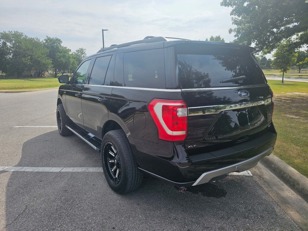 2018 Ford Expedition Image 8