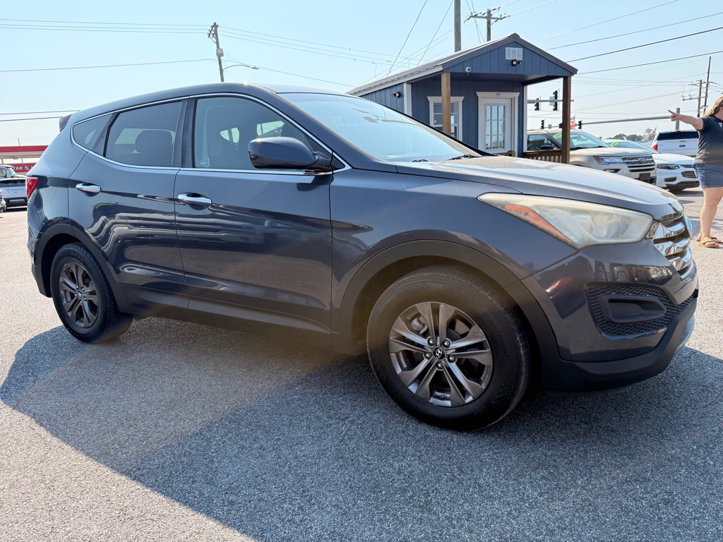 2015 Hyundai Santa Fe Image 3