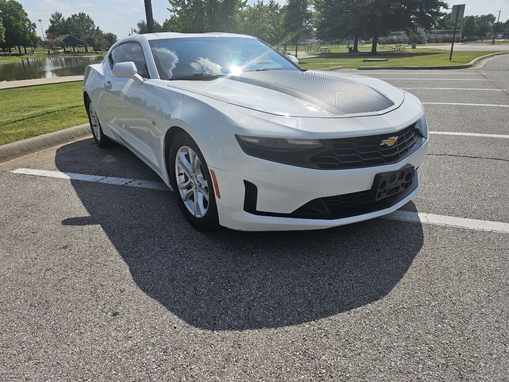 2019 Chevrolet Camaro Image 3