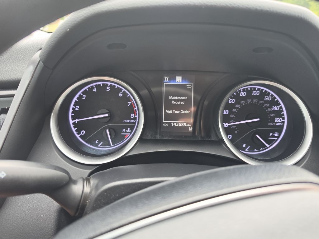 2021 Toyota Camry Image 6