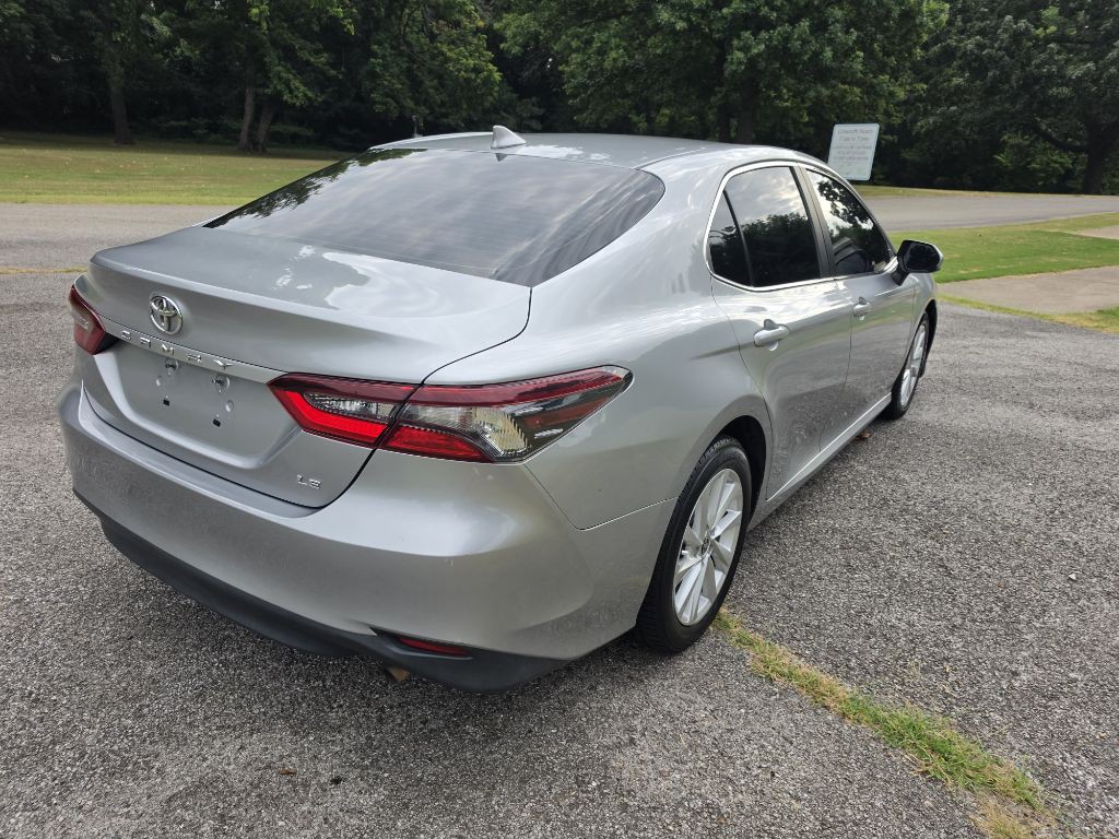 2021 Toyota Camry Image 9