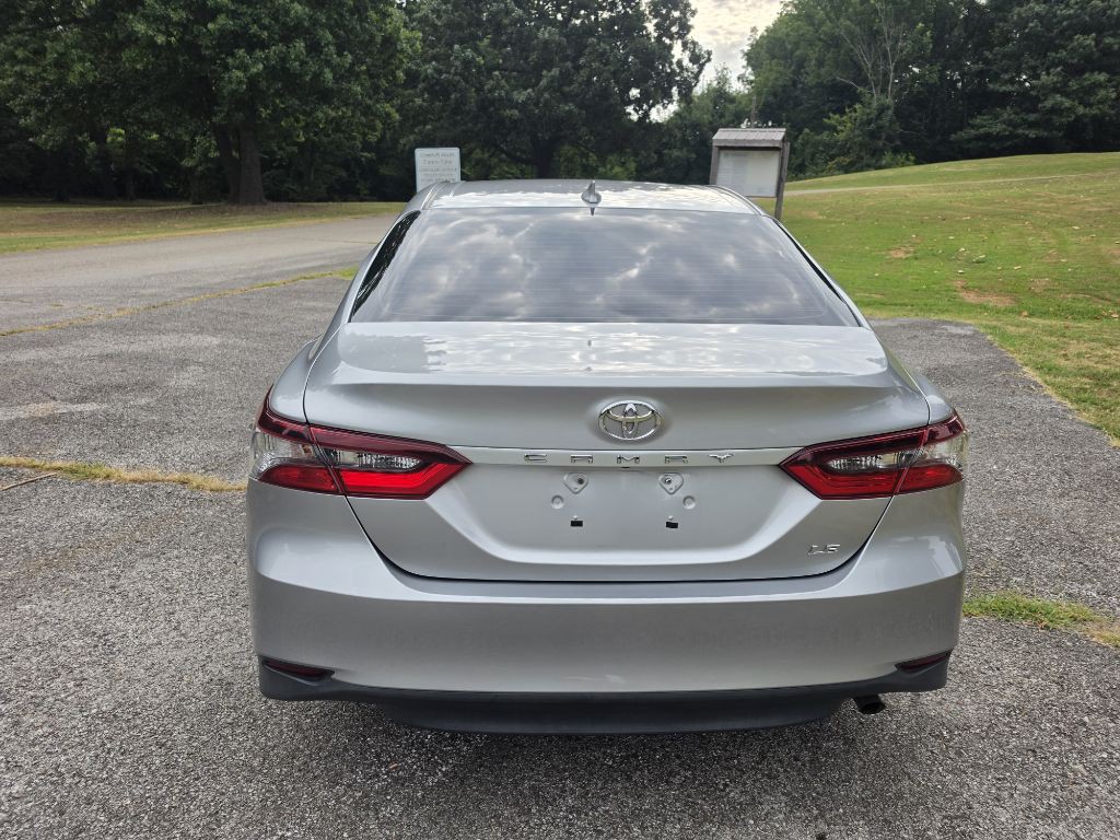 2021 Toyota Camry Image 10