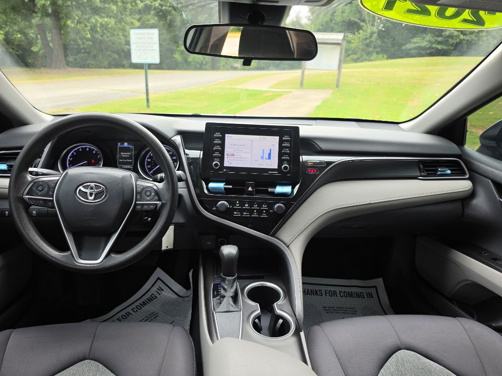 2021 Toyota Camry Image 14