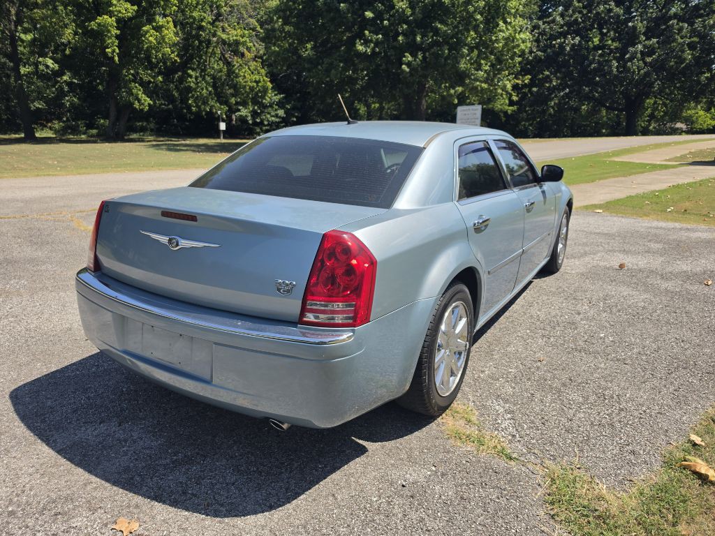 2008 Chrysler 300 Image 6