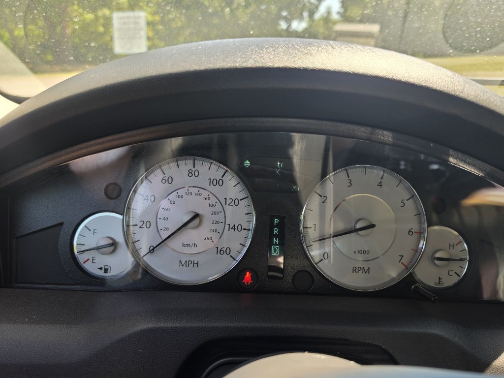 2008 Chrysler 300 Image 14