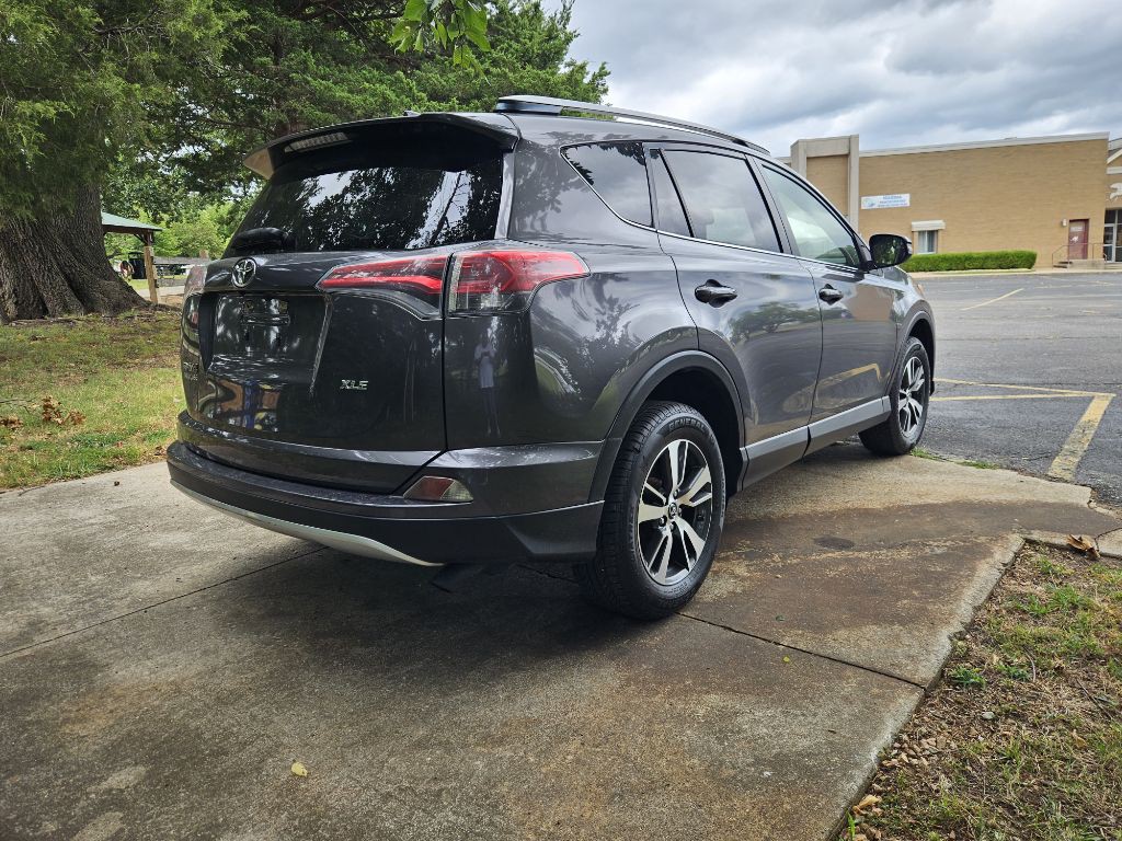 2016 Toyota Rav4 Image 6