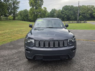 Image for 2018 Jeep Grand Cherokee Laredo ID: 7575691