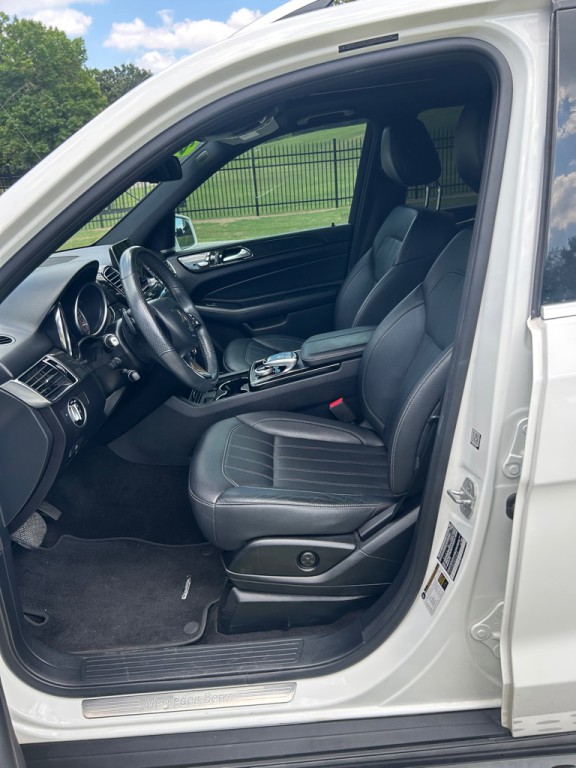2018 Mercedes-Benz GLE-Class Image 8