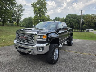 Image for 2017 GMC Sierra 2500 2500 DENALI ID: 7586647