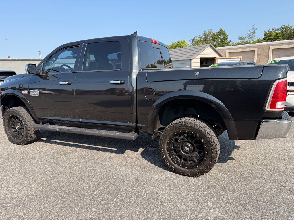 2017 RAM 1500 Image 6