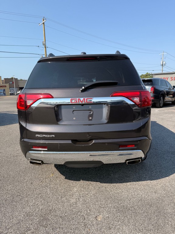 2018 GMC Acadia Image 5