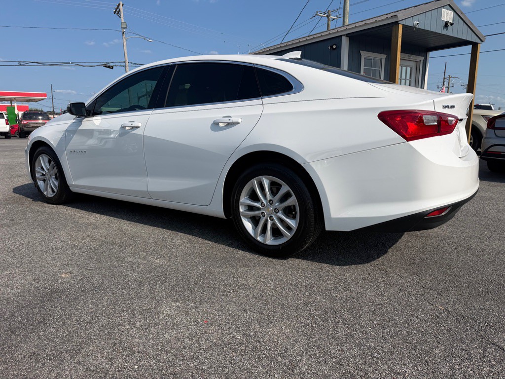2018 Chevrolet Malibu Image 6