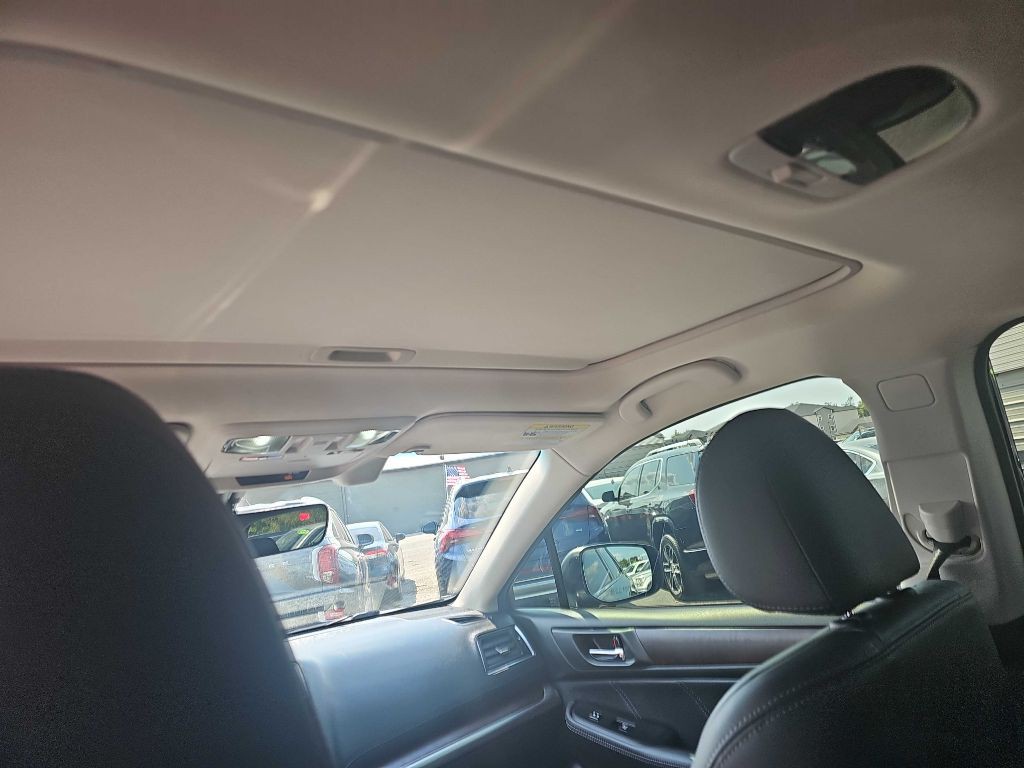 2019 Subaru Outback Image 12