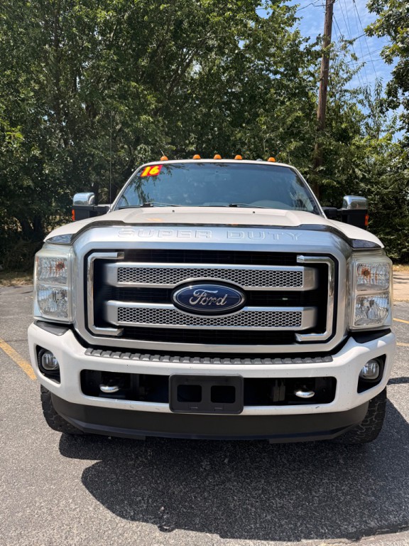 2016 Ford F-250 Image 2