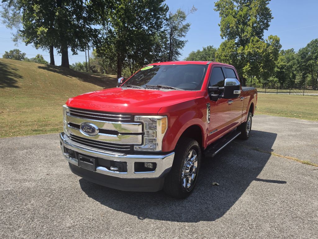 2017 Ford F-250 Image 2