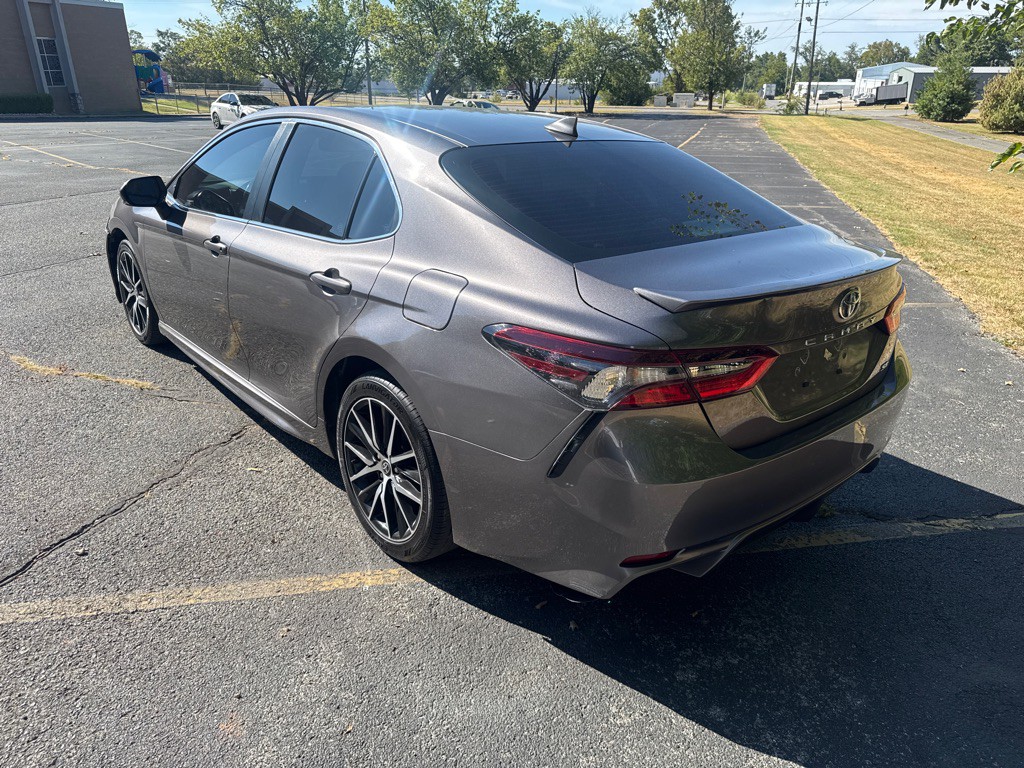 2023 Toyota Camry Image 6