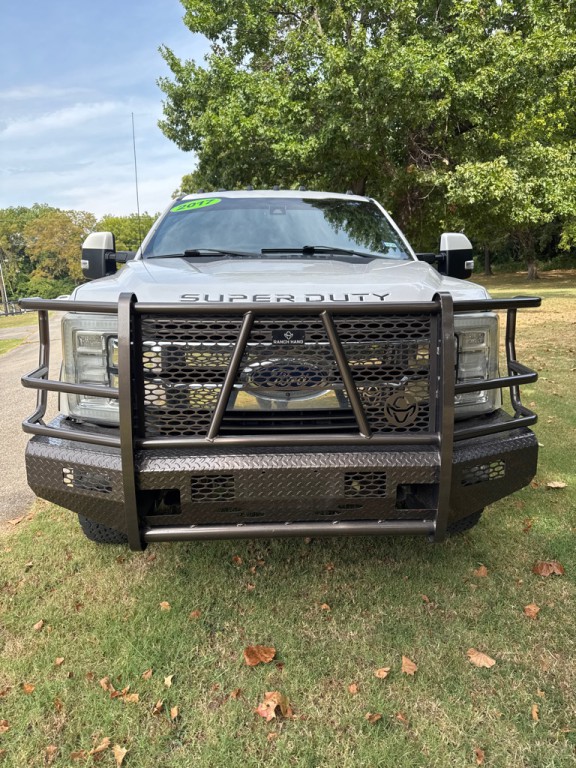 2017 Ford F-350 Image 3