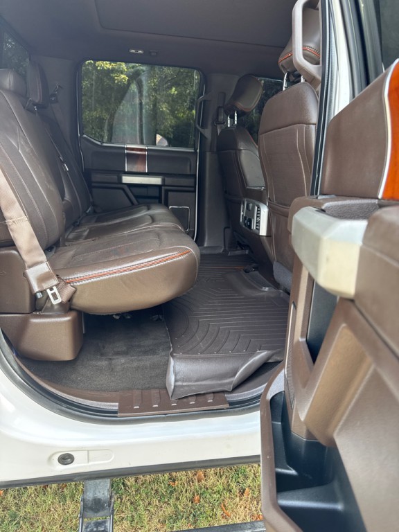 2017 Ford F-350 Image 13