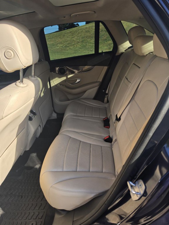 2016 Mercedes-Benz GLC-Class Image 15
