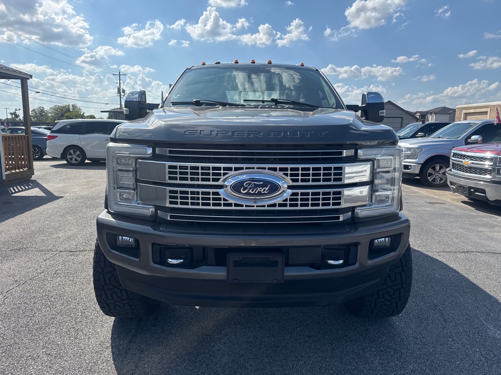 2018 Ford F-250 Image 2