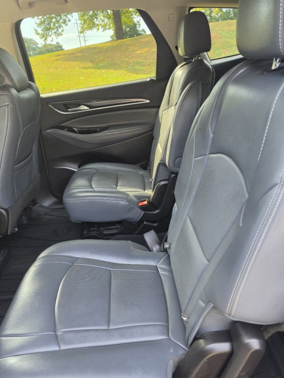 2020 Buick Enclave Image 13