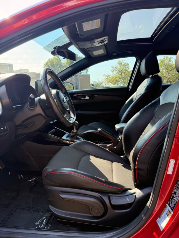 2021 Kia Forte Image 8