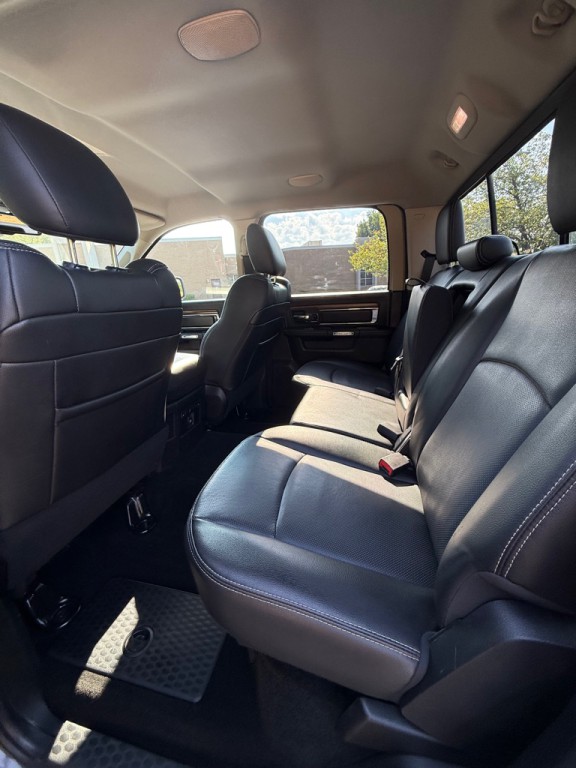 2014 RAM 1500 Image 9