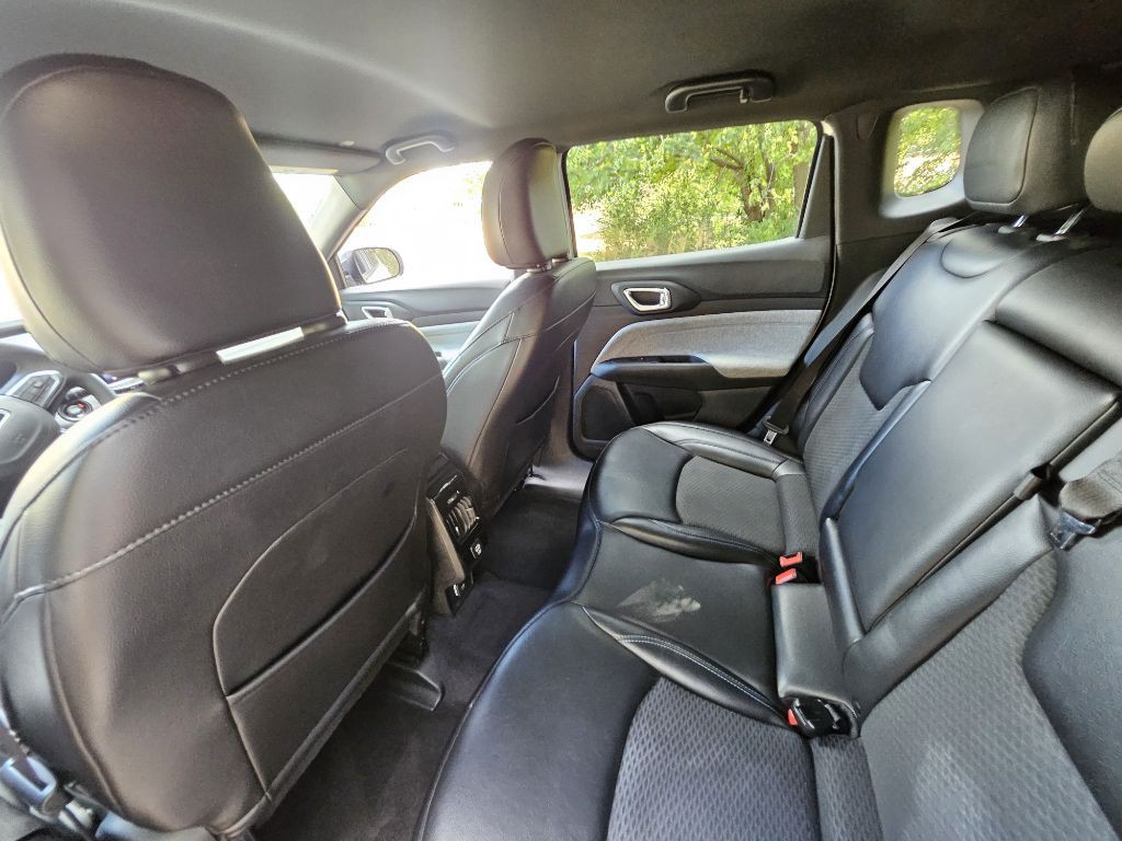 2023 Jeep Compass Image 8