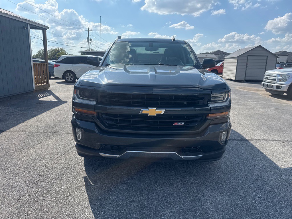 2018 Chevrolet Silverado 1500 Image 2