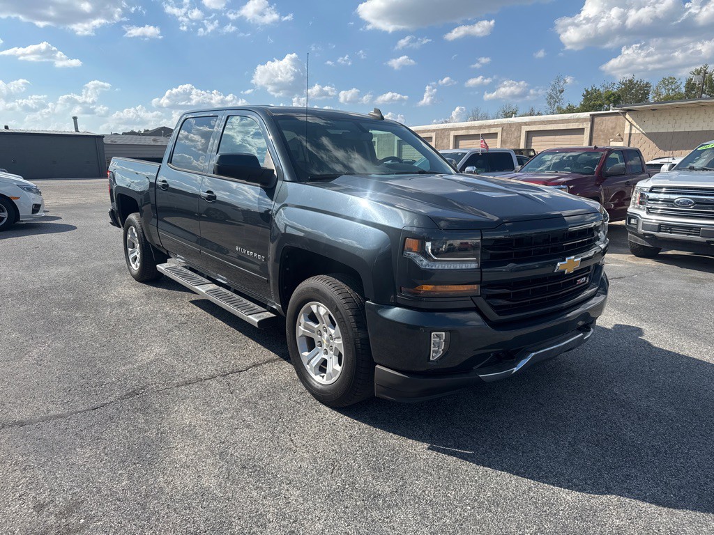 2018 Chevrolet Silverado 1500 Image 3