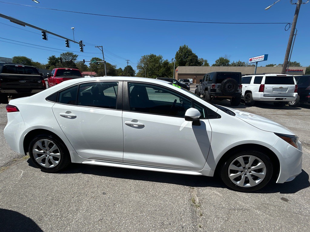 2022 Toyota Corolla Image 5
