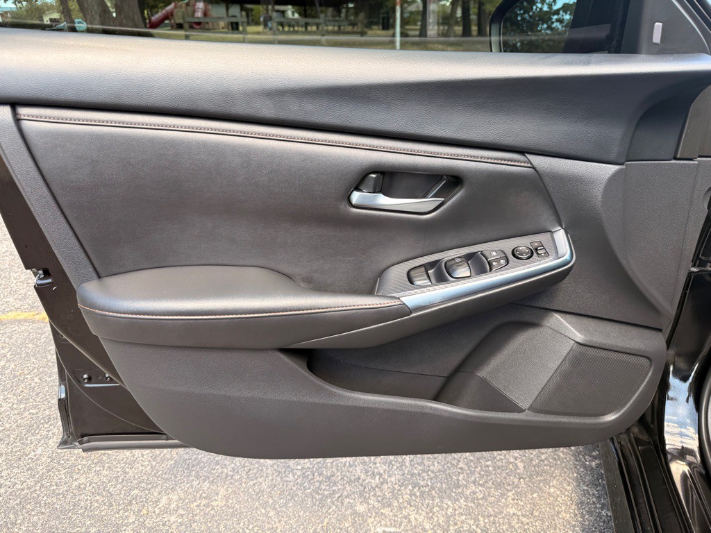 2023 Nissan Sentra Image 10