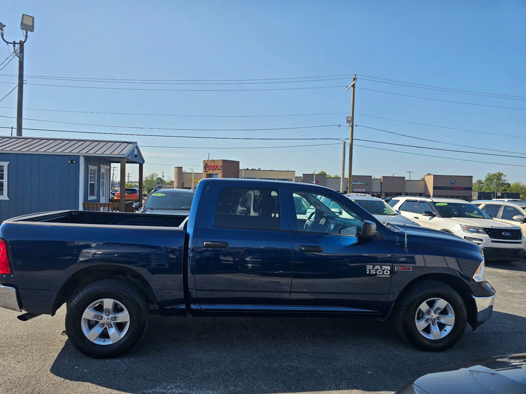 2019 RAM 1500 Image 4