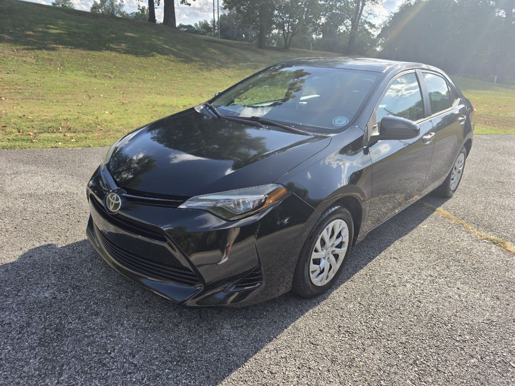 2017 Toyota Corolla Image 3