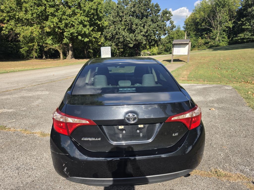 2017 Toyota Corolla Image 19