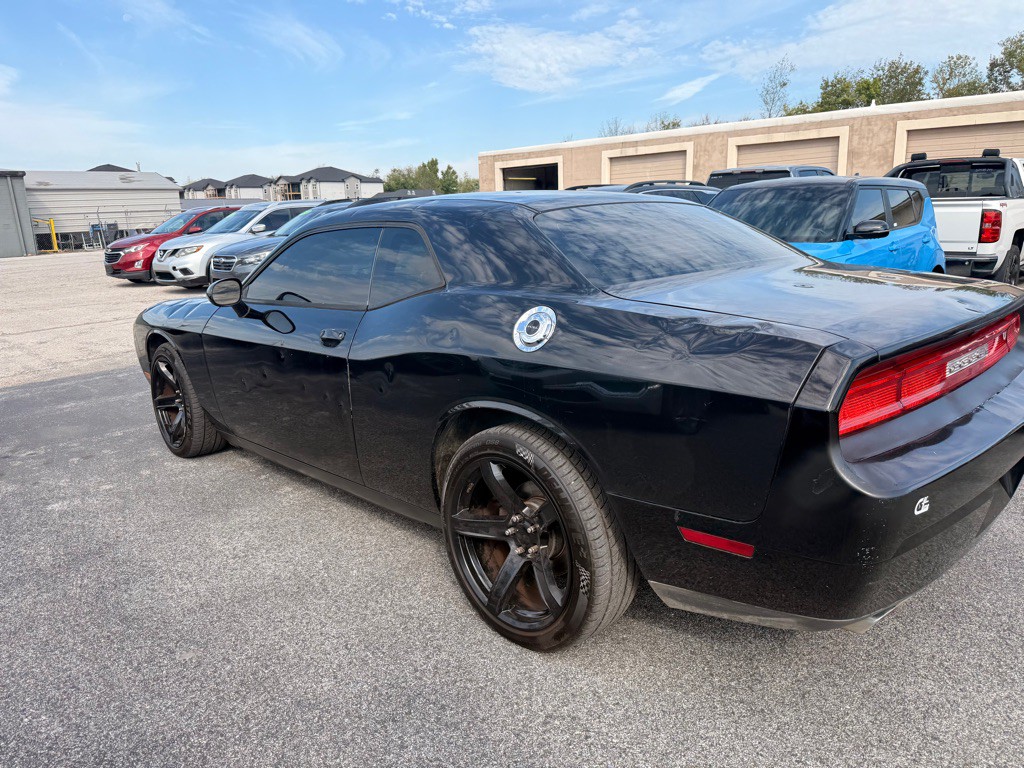 2014 Dodge Challenger Image 6
