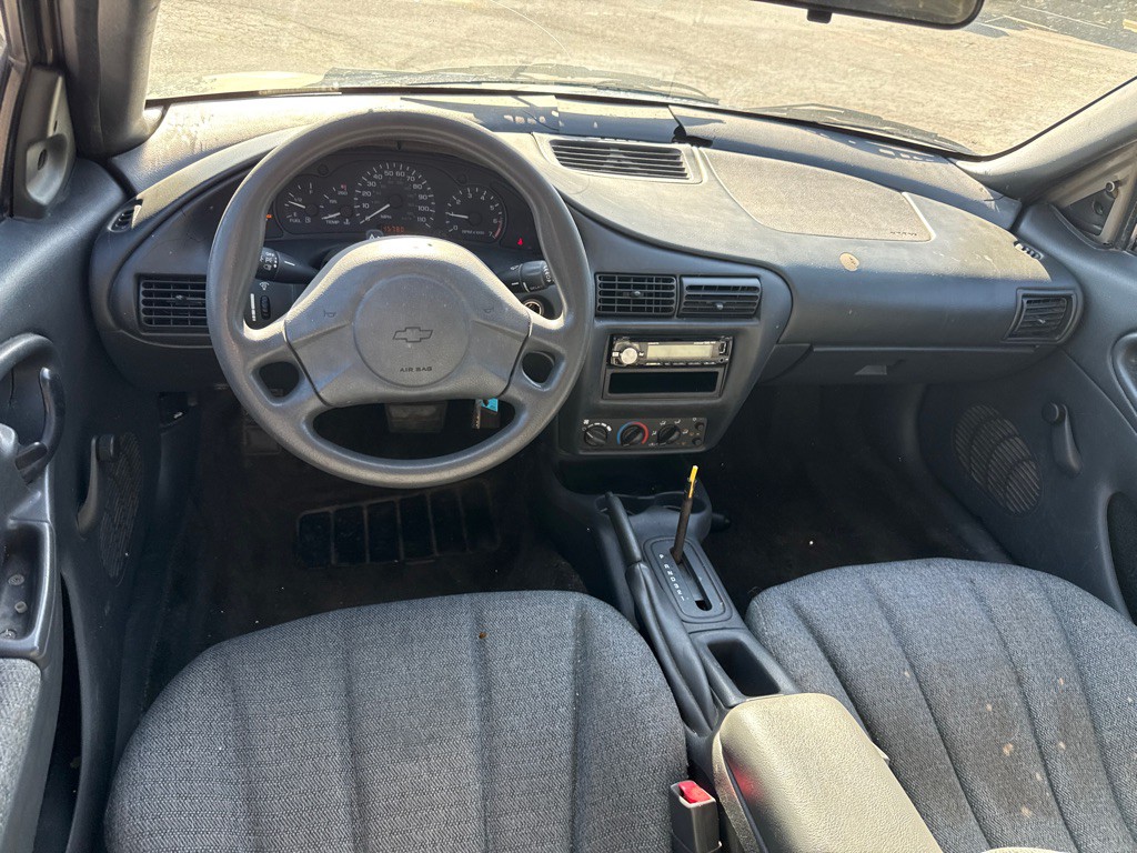 2003 Chevrolet Cavalier Image 8
