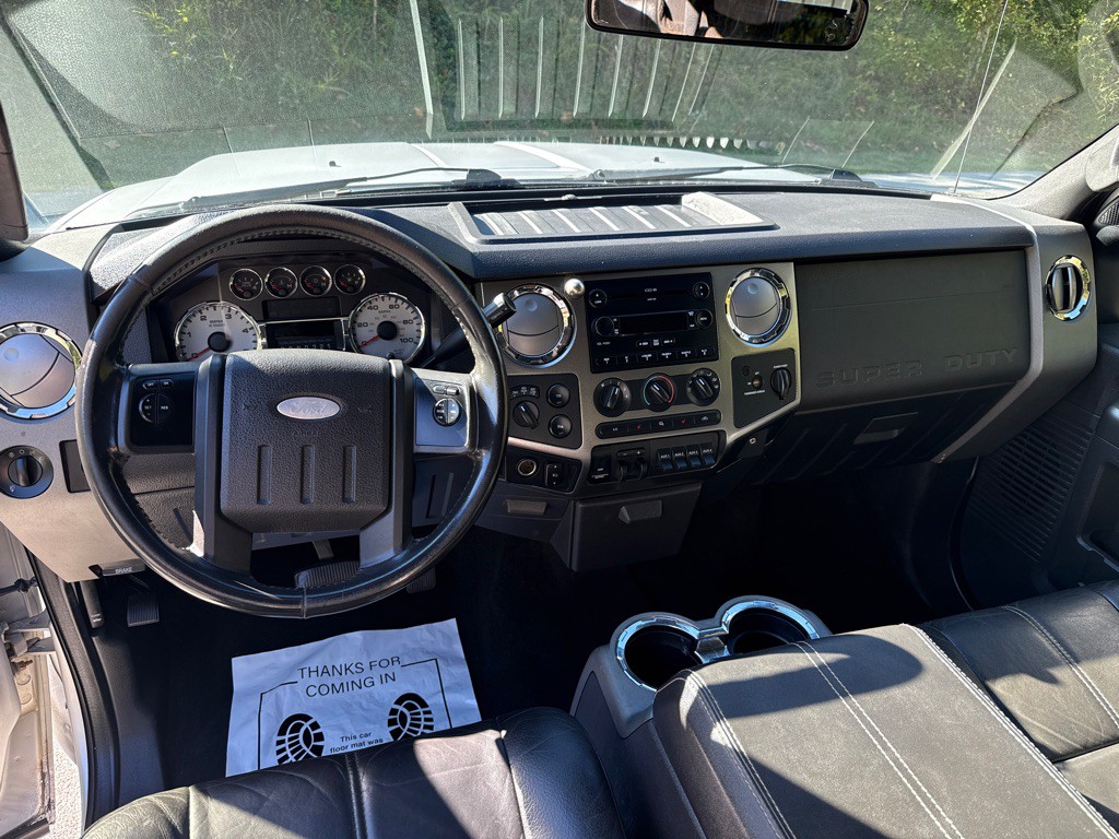 2008 Ford F-350 Image 8