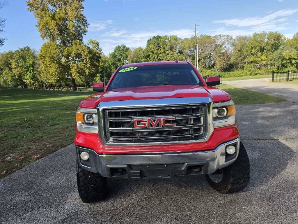 2014 GMC Sierra Image 2