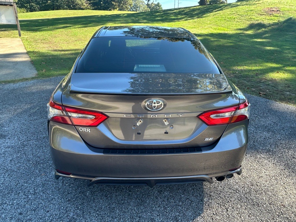 2018 Toyota Camry Image 6