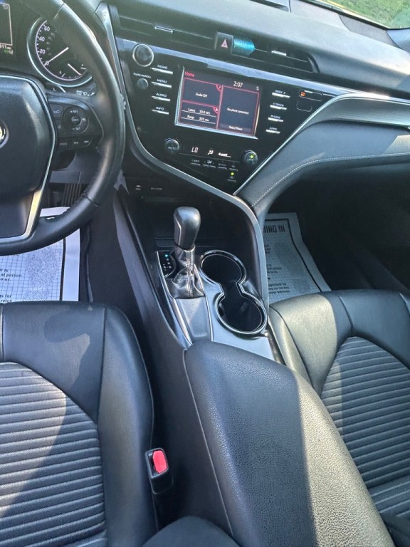 2018 Toyota Camry Image 7