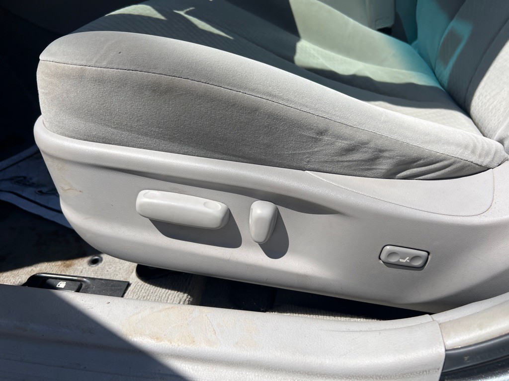 2009 Toyota Camry Image 12